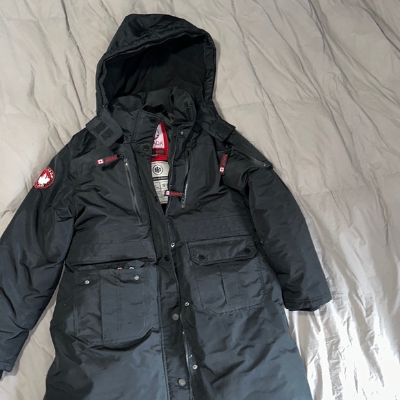 Canada Goose Jackets & Coats Canada Weather Gear Down Insulated